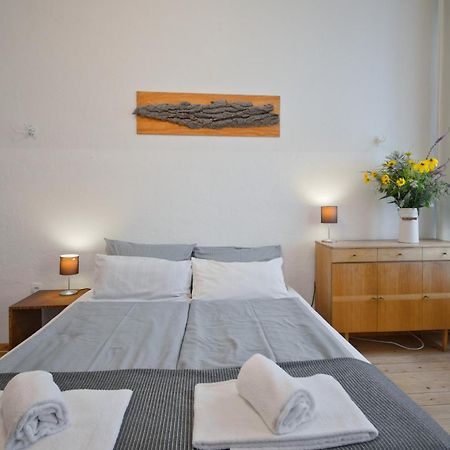 Courtyard Apartment Berlin Bagian luar foto