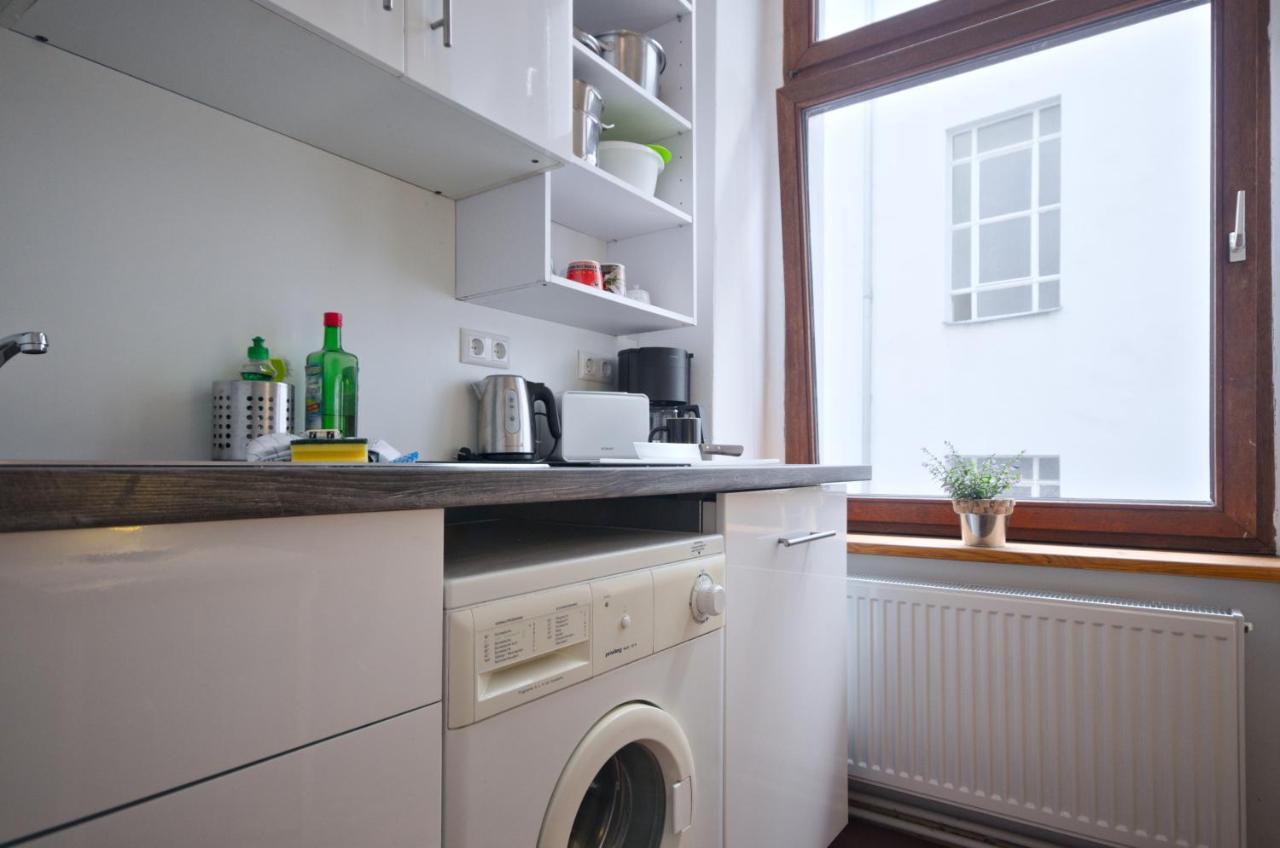 Courtyard Apartment Berlin Bagian luar foto