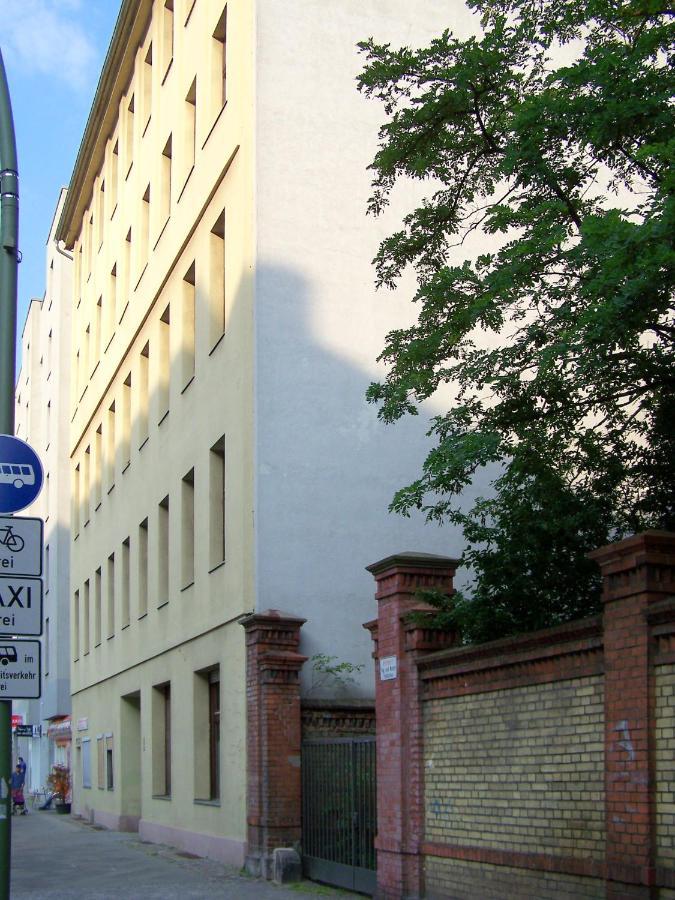 Courtyard Apartment Berlin Bagian luar foto